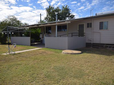 37 SAINT MARY STREET, Isisford