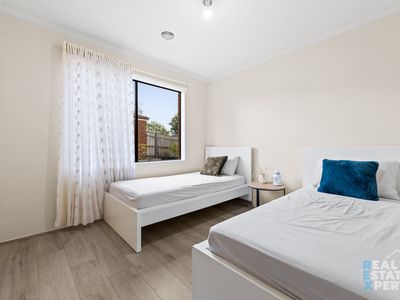 16 Norwegian Way, Narre Warren South