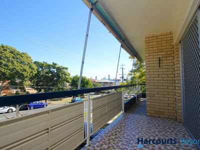 1 / 39 French Street, Coorparoo