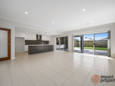 21 Oberon Close, Harrison