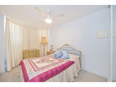 8 / 22 York Street, Indooroopilly