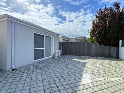 Granny Flat / 52 Elizabeth Street, East Cannington