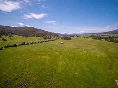 Lot 5 & 8, TPS 31051 Tallangatta Creek Road, Tallangatta Valley