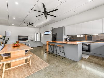 18 Mabel Street, Beachport