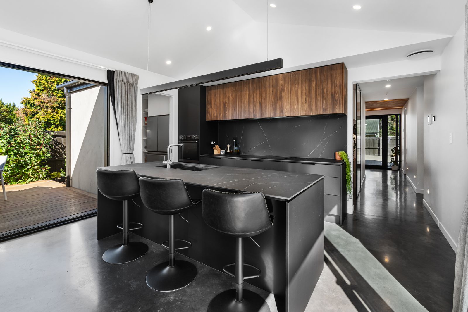 3 Cartvale Drive