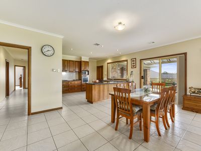 5 Saxon Court, Mount Gambier