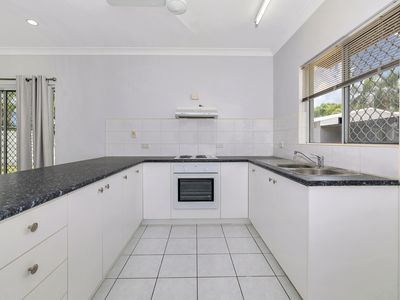 9 / 7 Negri Street, Bakewell