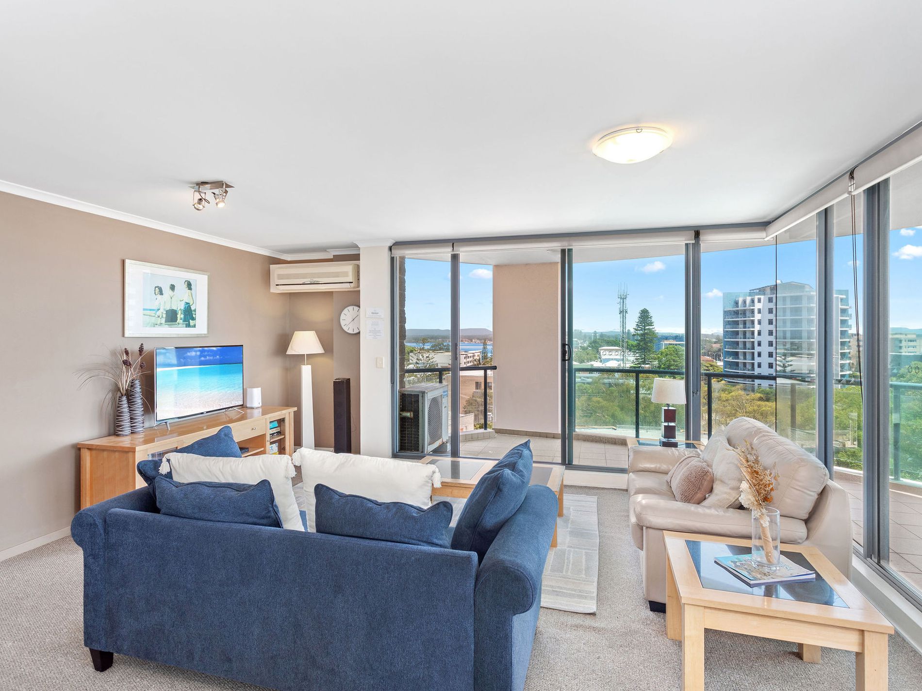 701 / 21-25 WALLIS STREET, Forster