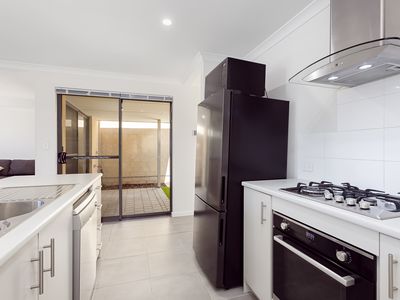 9D Rodsand Circuit, Ellenbrook