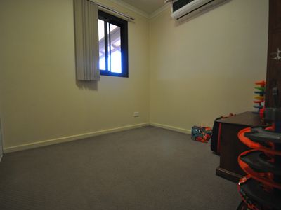 2 / 2 Phalarope Way, South Hedland