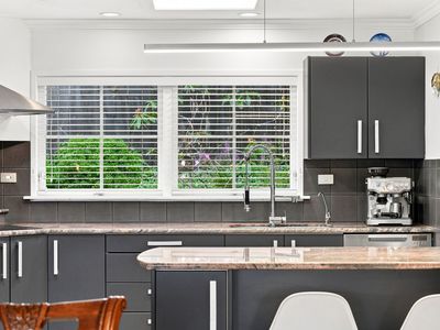 199 Chelsea View Drive, Chatswood