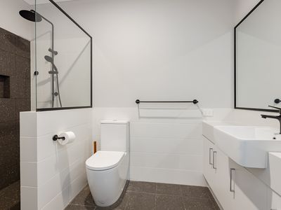 99 Tuart Road, Oakford