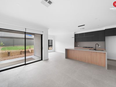 12 Calendula Court, Casula