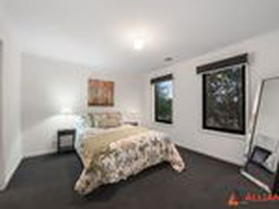 11 Dodd Lane, Epping