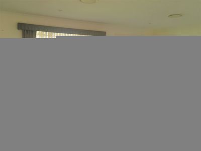 53 Golden Wattle Drive, Ulladulla