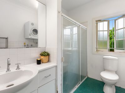 34 Hunter Street, Greenslopes