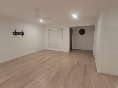 7 Earls Court, Point Vernon