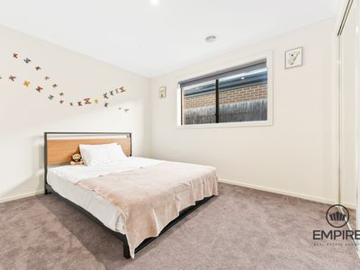 3 Firebird Street, Cranbourne East