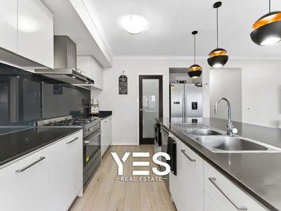 90 Glenrose Boulevard, Clyde North