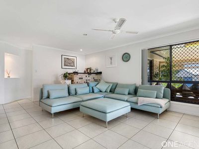 9 Berna Court, Point Vernon