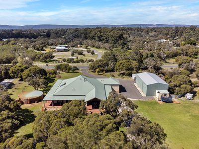 67 Old dairy Court, Oakford