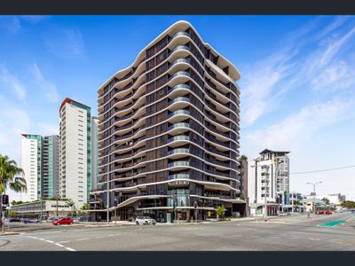 908 / 139 Scarborough Street, Southport