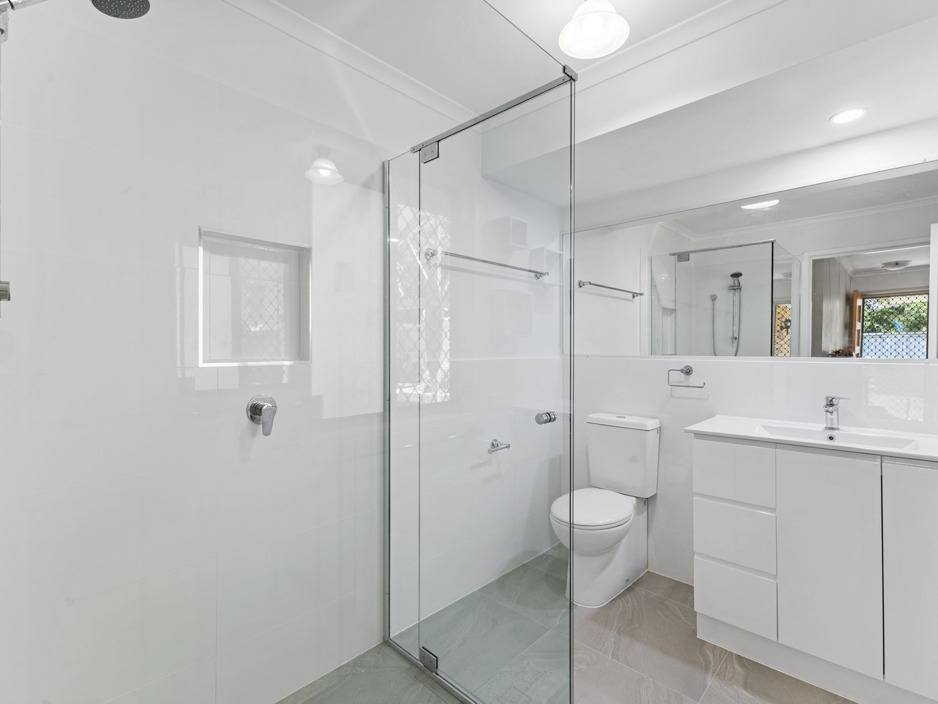 39-41 Gretel Drive, Beachmere