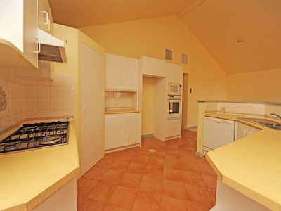 29 Tindals Crescent, Hannans