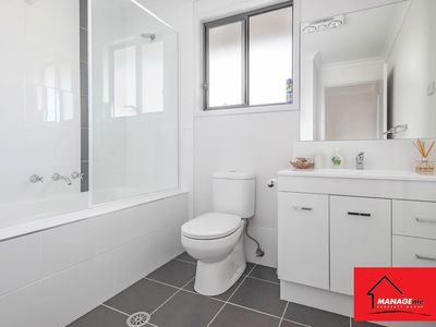 37 / 41 Lawrenson Circuit, Jacka