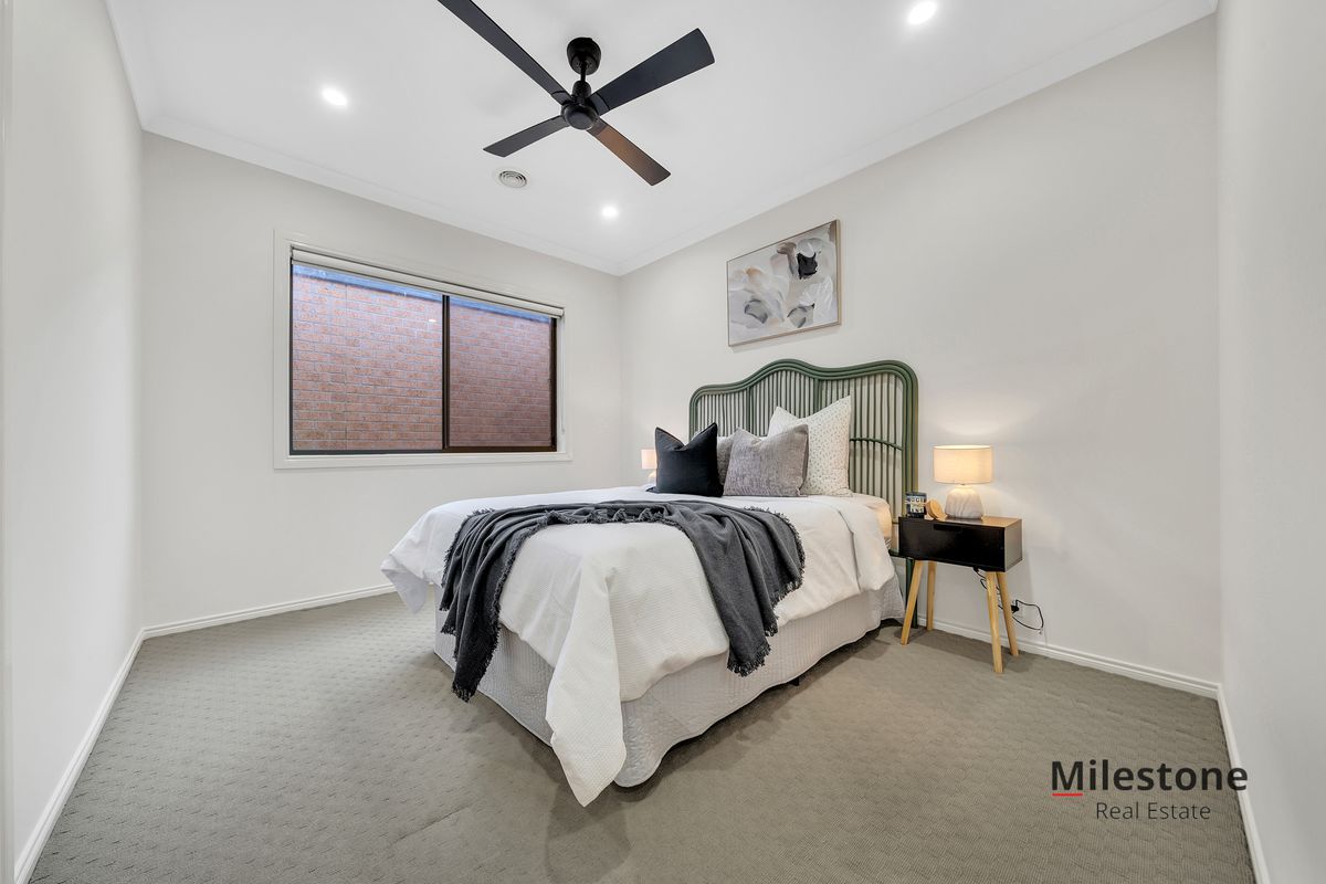 68 Sabel Drive, Cranbourne North