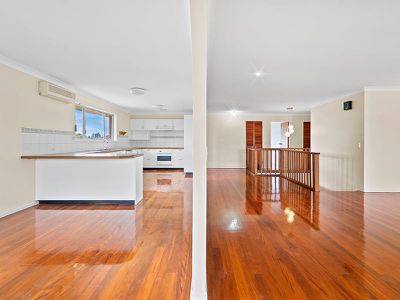 12 Kirstin Street, Eight Mile Plains