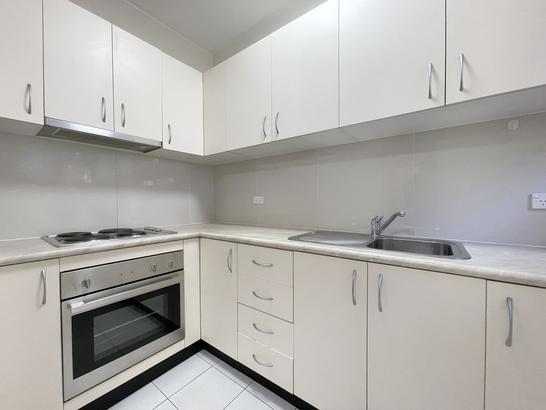 10 / 5A Frances Street, Randwick