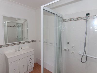 2 / 12 Cedar Grove, Forster