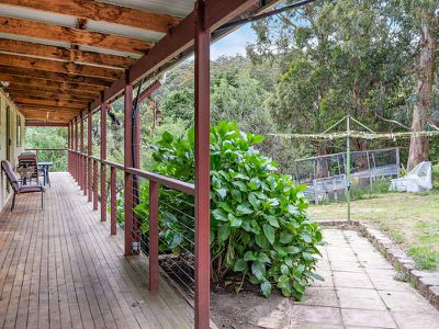 42 Autumn Road, Cradoc