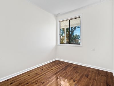 12 Caloola Avenue, Koonawarra