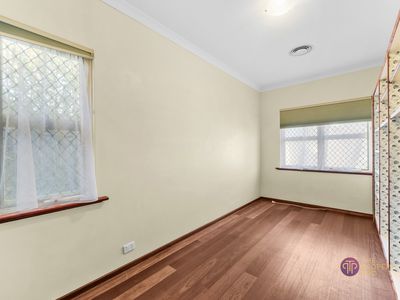 17 Church Street (House), Kelmscott