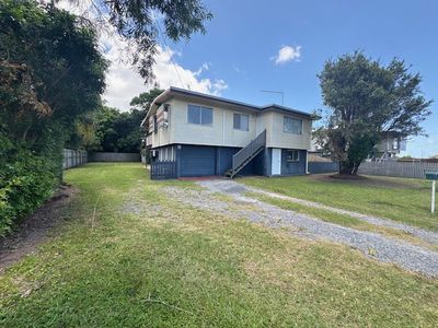 18 Dennis Street, South Mackay