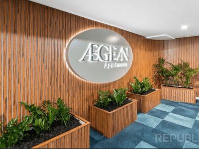 6B / 30 LAYCOCK STREET, Surfers Paradise