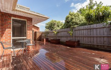 2/56 Gloucester Avenue, Berwick