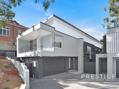 111 Gungah Bay Road, Oatley