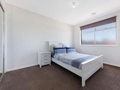 6 Aylesbury Court, Hampton Park