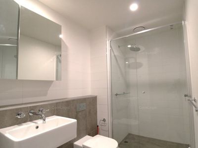 1509 / 28 Bouverie Street, Carlton