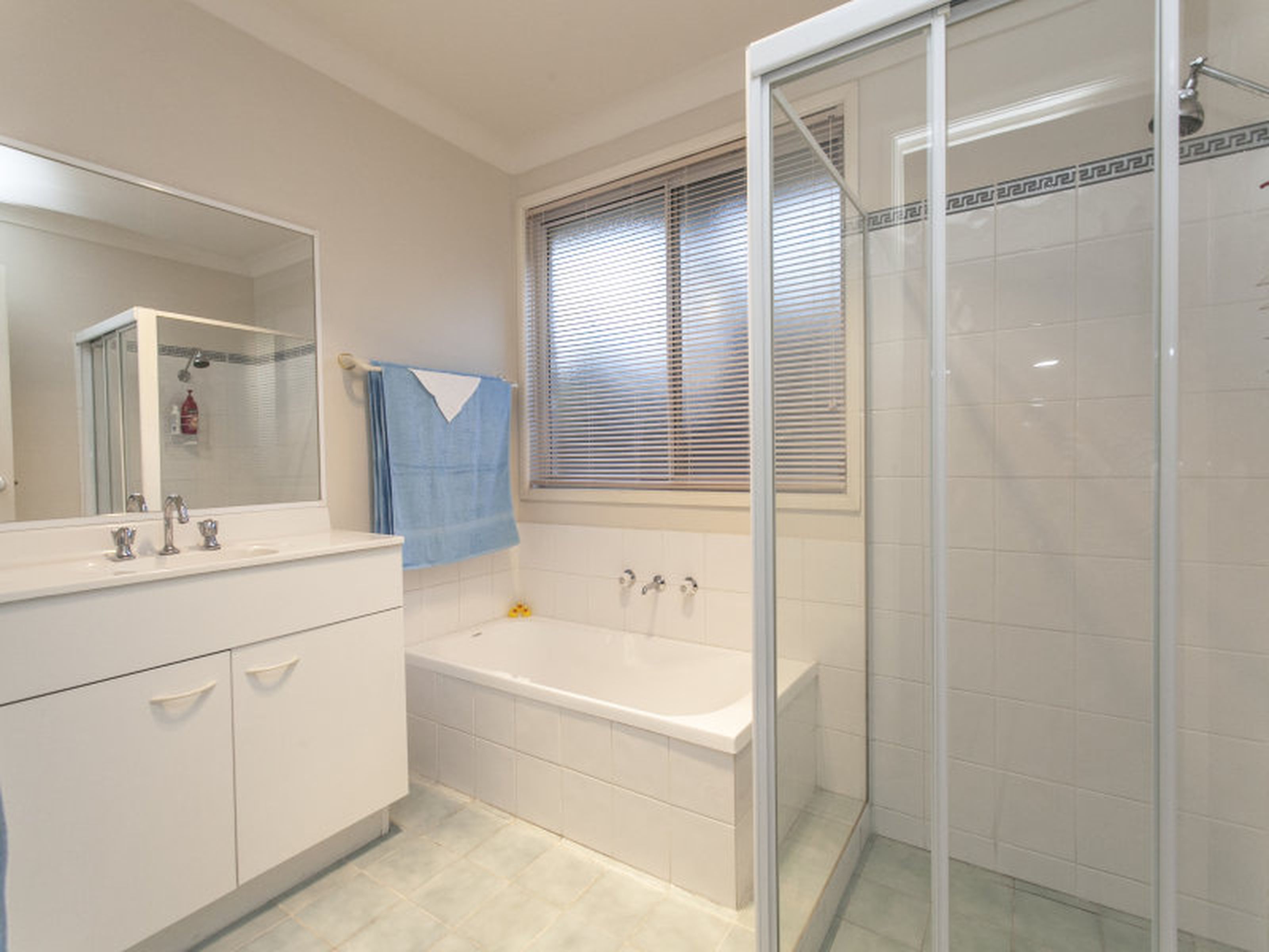 65 Kukundi Drive, GLENMORE PARK
