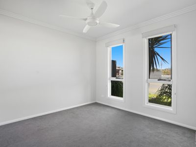 8A Yellawa Close, The Entrance North