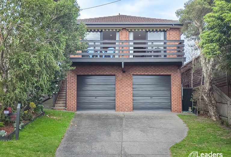 111 THIRD AVENUE, Rosebud