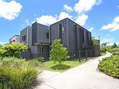 13 Hervey Chase, Maroochydore