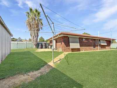 123 DECIMUS STREET, Deniliquin