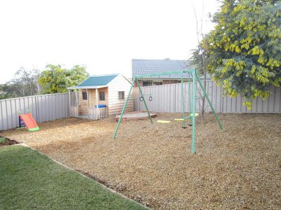 5 Golden Glade, Strathdale