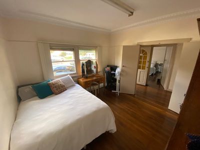 1B Denison Street, Wollongong
