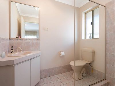 32B Premier Street, Hannans